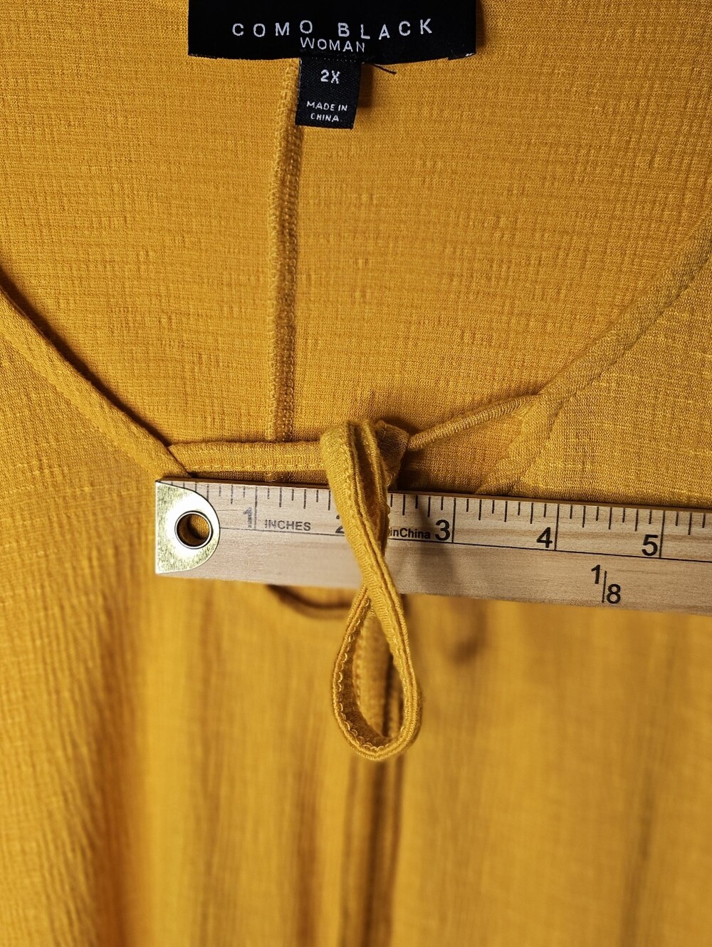 Como Black Women's Plus 2X Mustard Yellow Boho Lace Sleeve Tie Neck Tunic Top - Picture 9 of 11